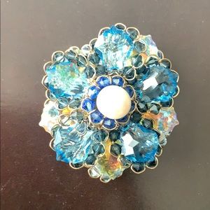 Brooch